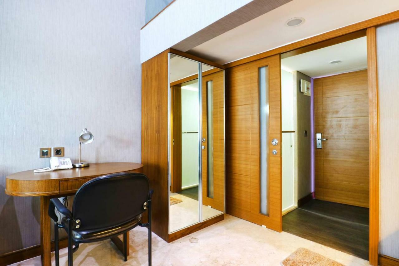 Hotel The Baile Dżakarta Zewnętrze zdjęcie